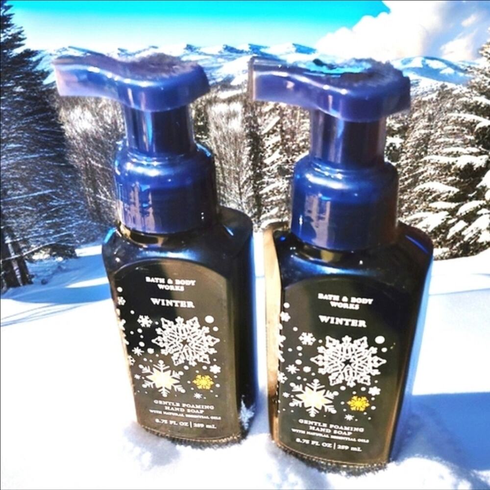 2 WINTER GENTLE & CLEAN FOAMING HAND SOAPS by Bath and Body Works New